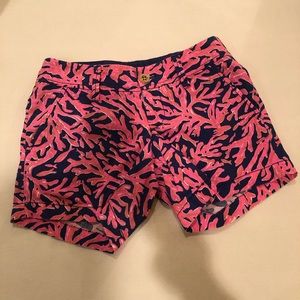 Ladies Lilly Pulitzer shorts